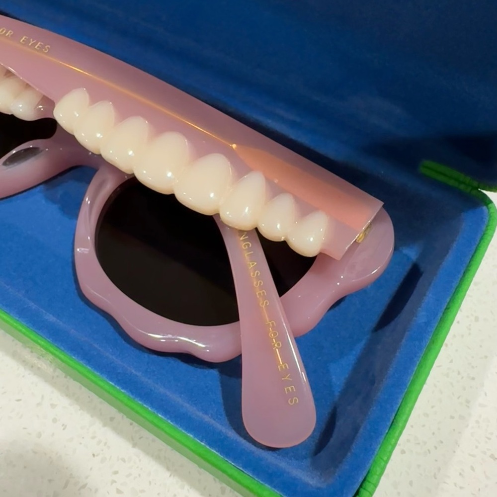 Fashion Brand Company Pink Teeth Sunglasses - Picture 10 of 10